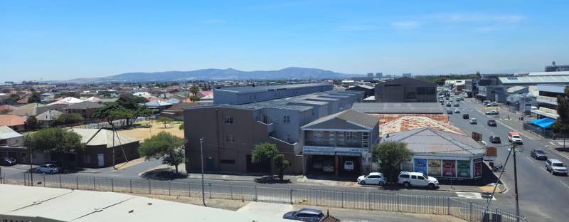 To Let commercial Property for Rent in Maitland Western Cape